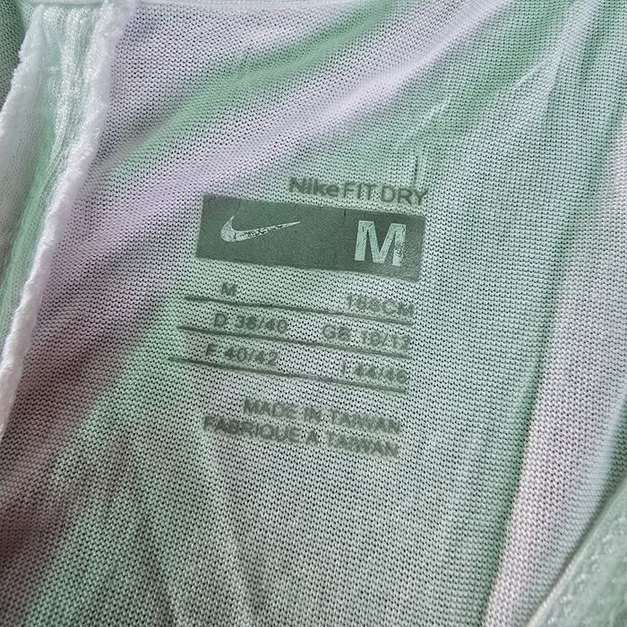 Fusta vintage - y2k - Nike dryfit - alba - noua - femei - M