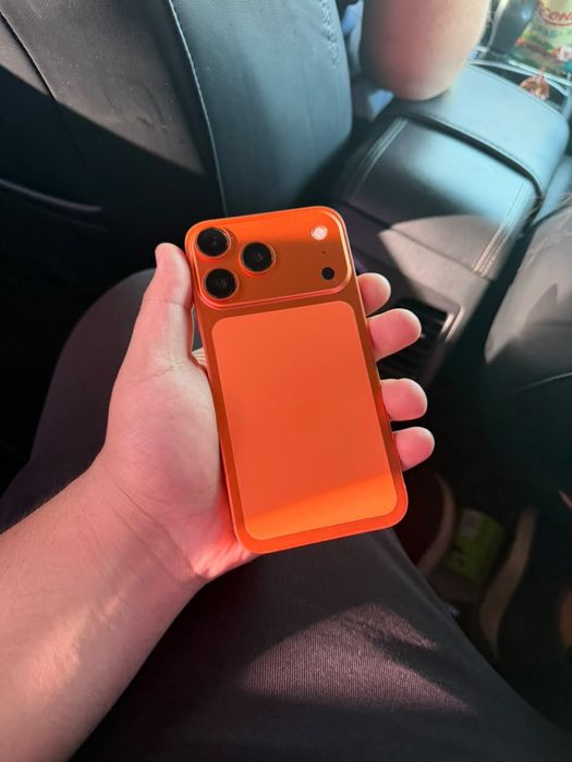iPhone 11 в корпусе 17 про