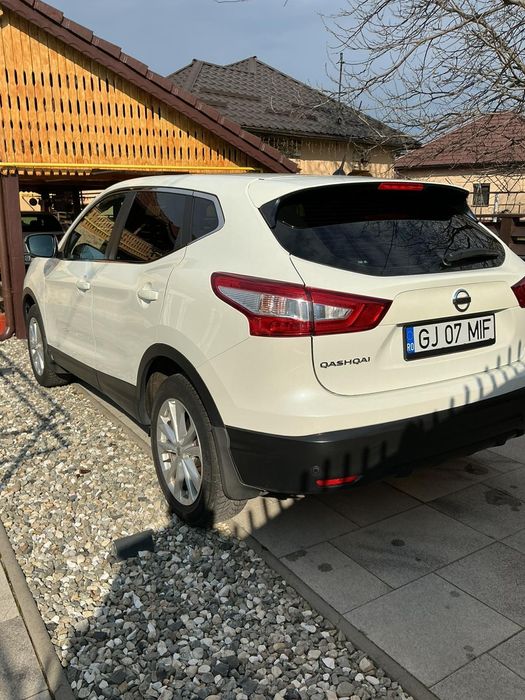 Nissan Qashqai 1.5 Dci