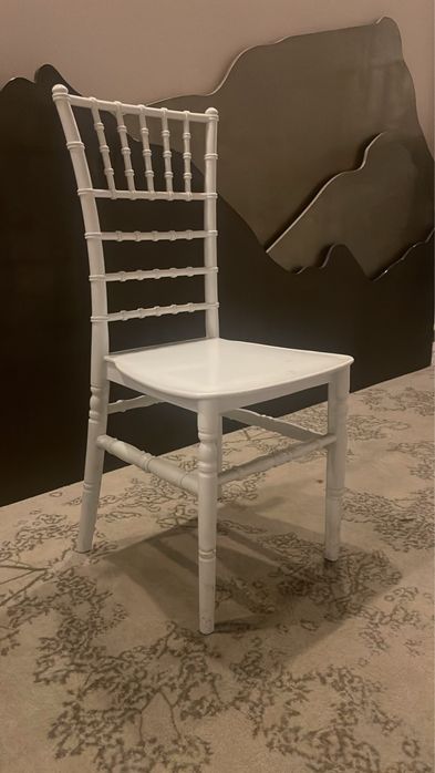 Chiavari scaune