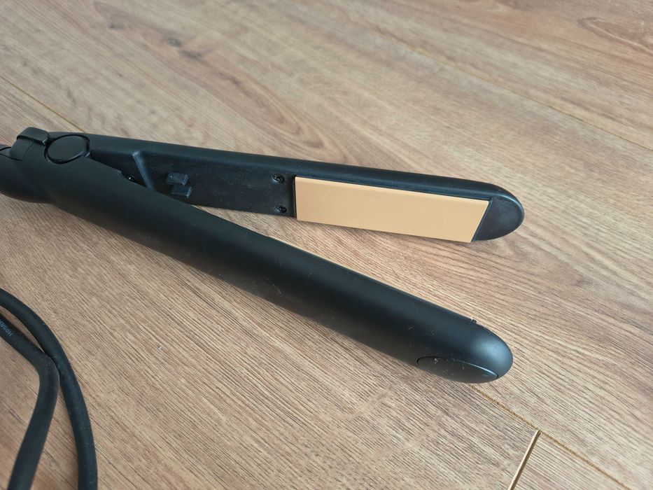 Vând placa ceramica Remington