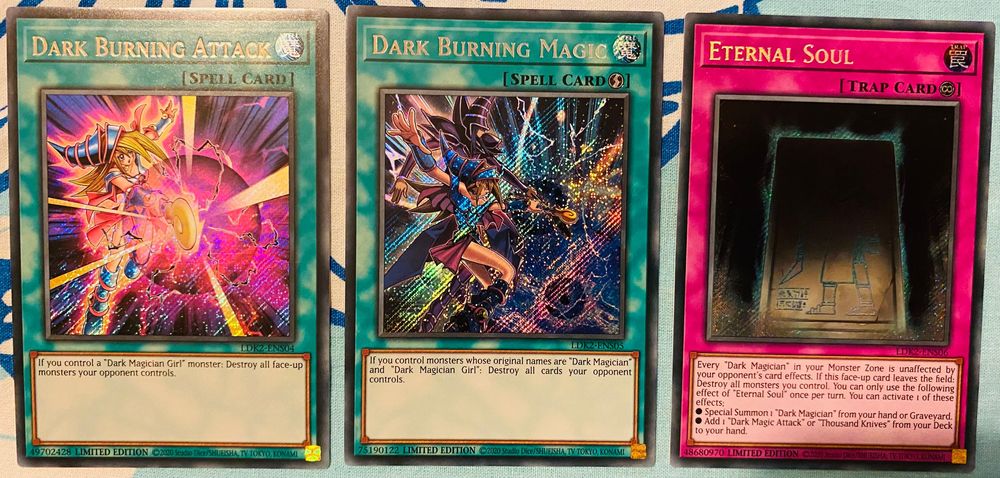 Предлагам Yu-Gi-Oh Secret rare карти и Prismatic Ultra Rare карти