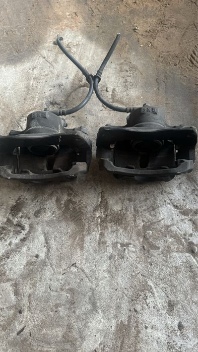 Суппорт Lexus RX 300 Toyota Highlander