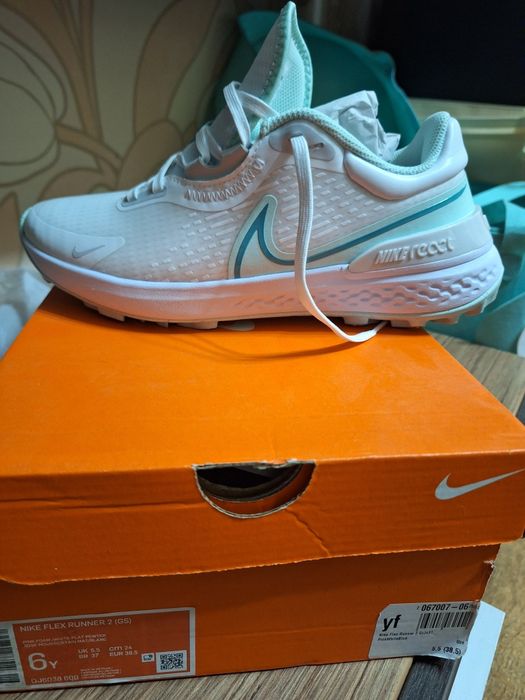 Маратонки Nike flex runner 2, нови