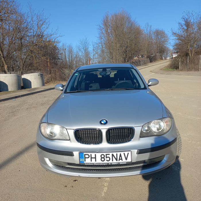 Vând bmw seria 1 116i  2.o