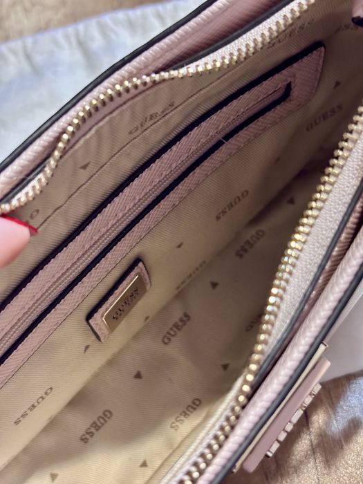 GUESS розова чанта