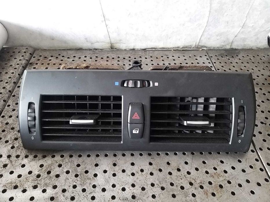 Grile ventilatie bord centrale buton avarii bmw x3 e83 3400074