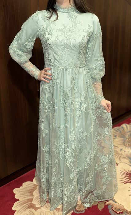 Вечернее платье