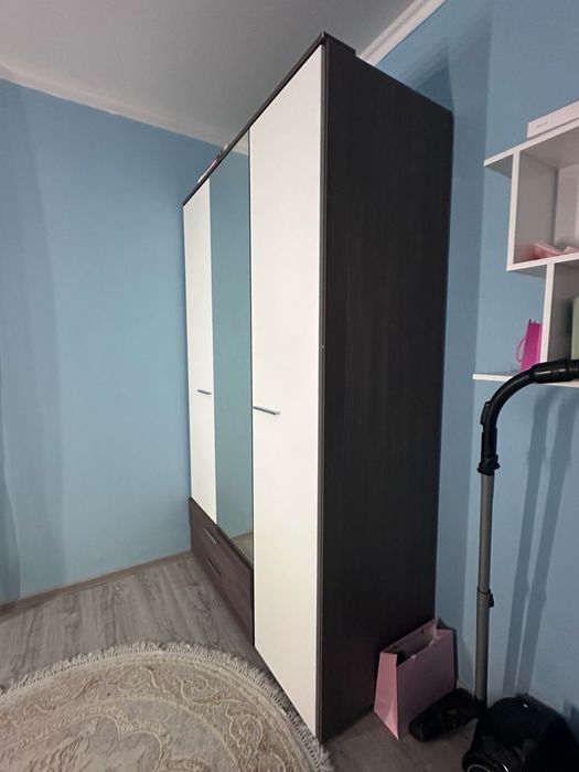 Продам спальный гарнитур