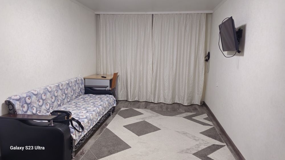 Квартира в Пришахтинске. По часам.