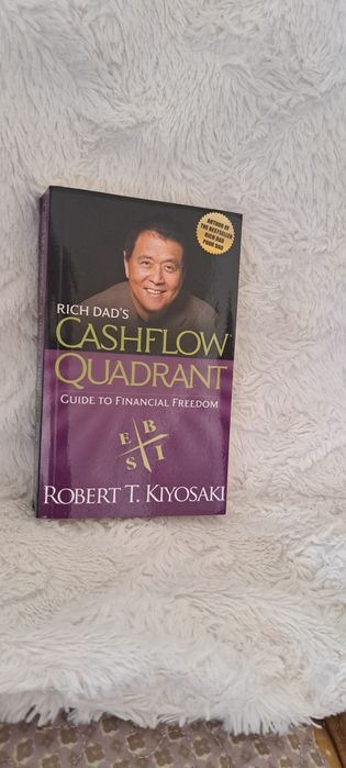 Carte educatia financiara in limba engleza