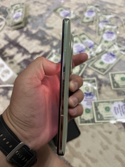 продам Honor magic 6 pro