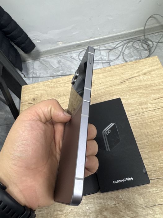Samsung Galaxy flip 6 512gb