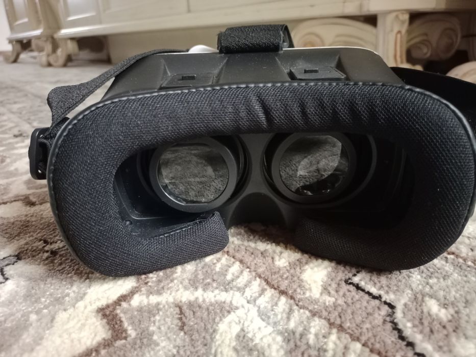 Продам vr очки для телефона