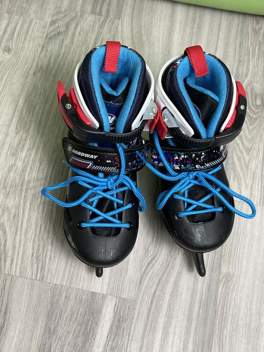 КОНЬКИ в отличном состояни !