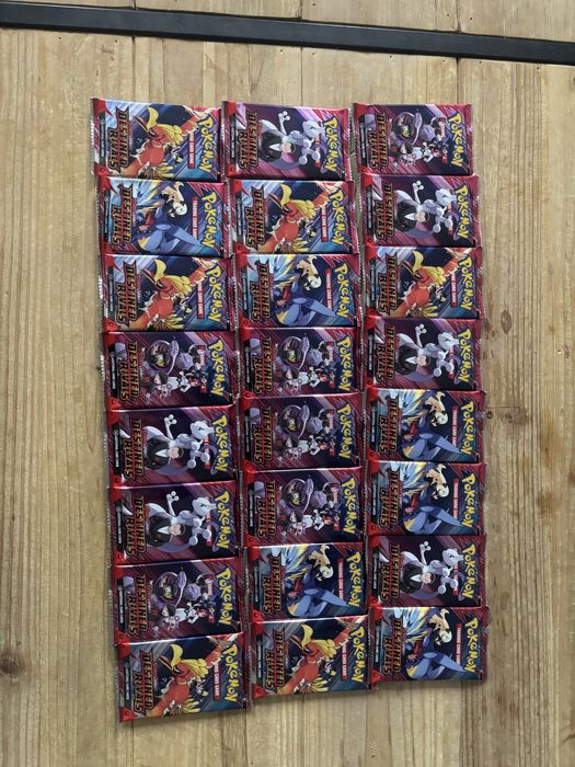 24 Boostere Pokémon TCG Destined Rivals