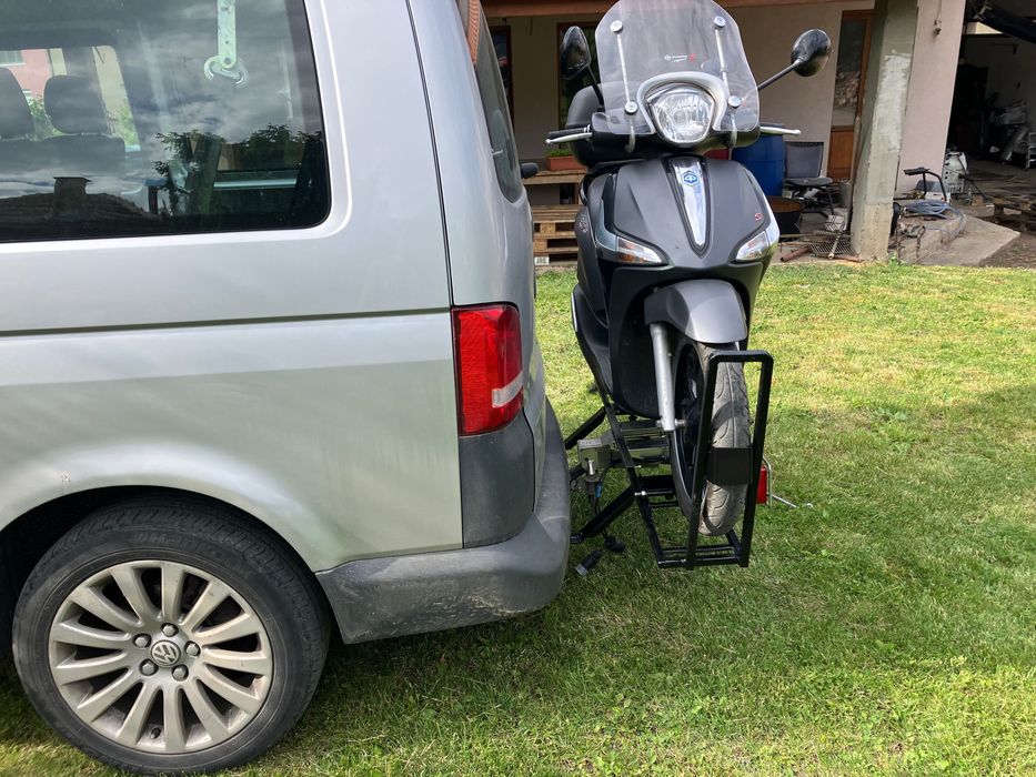 Стойка за мотор,2 велоссипеда или багаж за теглич на автомобил