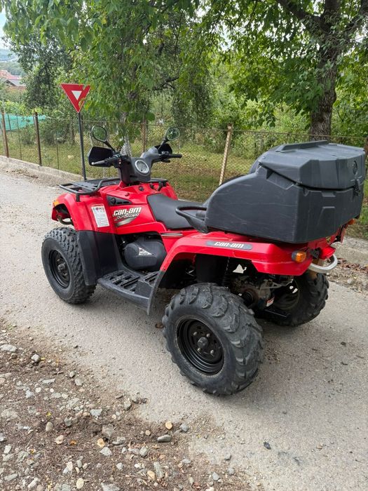 Can-am Outlander MAX 400 4X4 varianta lungă