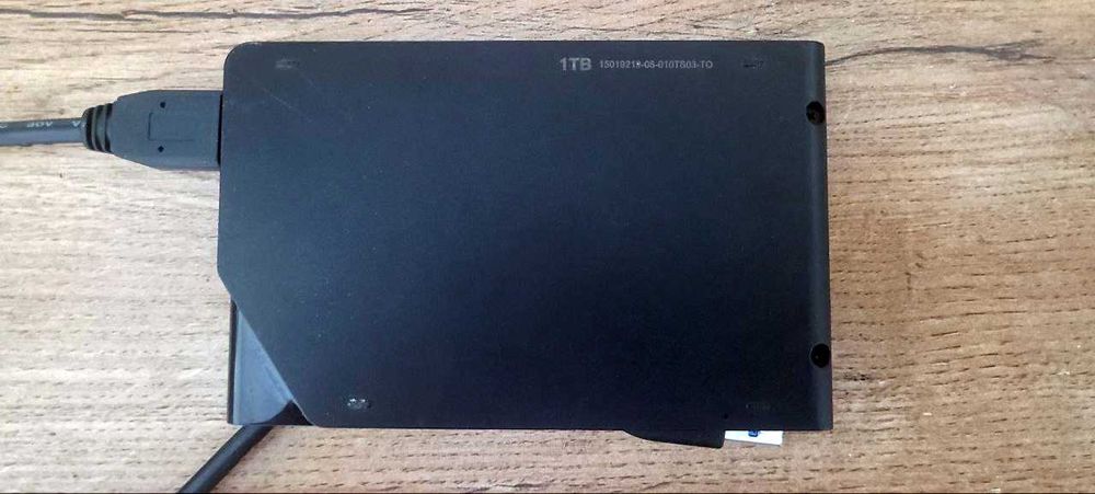 Внешний HDD 1_TB Silicon Power