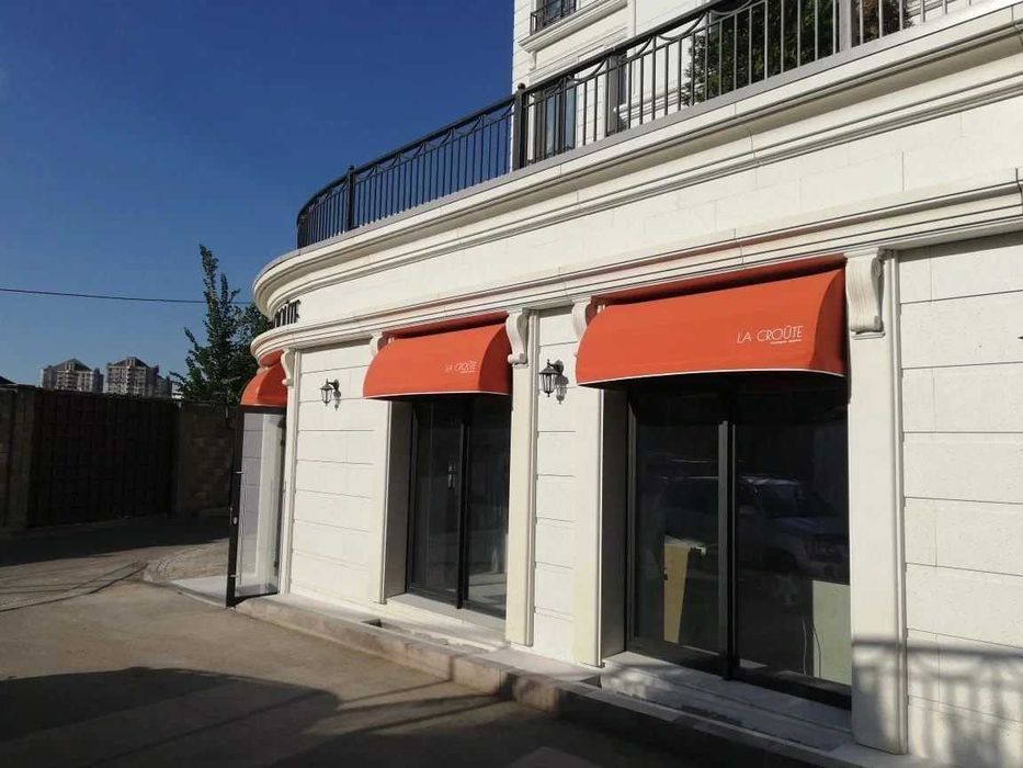 Маркизы для летних террас