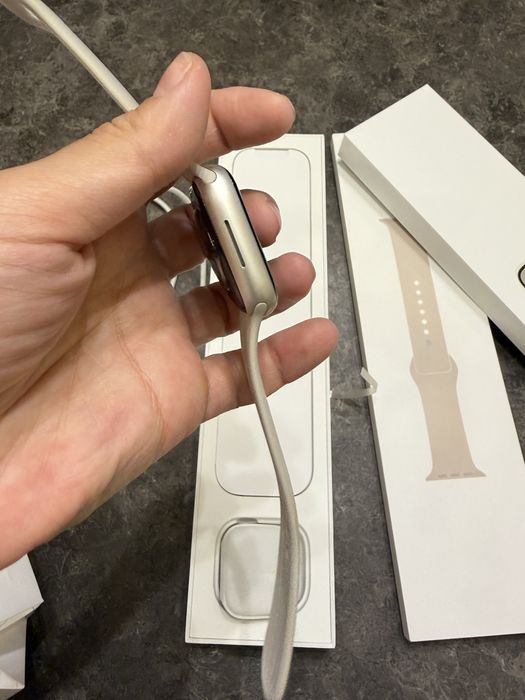 Apple watch series 8