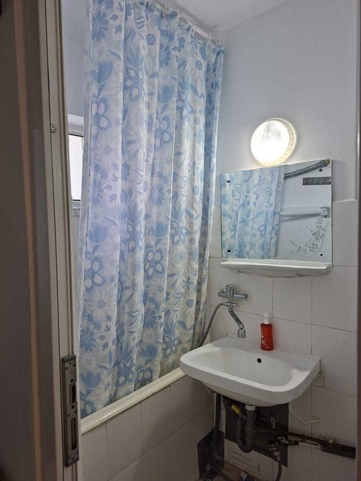 Apartament de închiriat