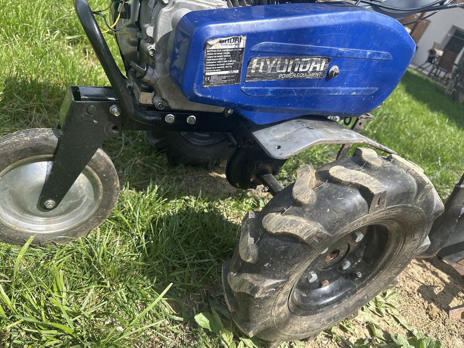 Se vinde motocultor