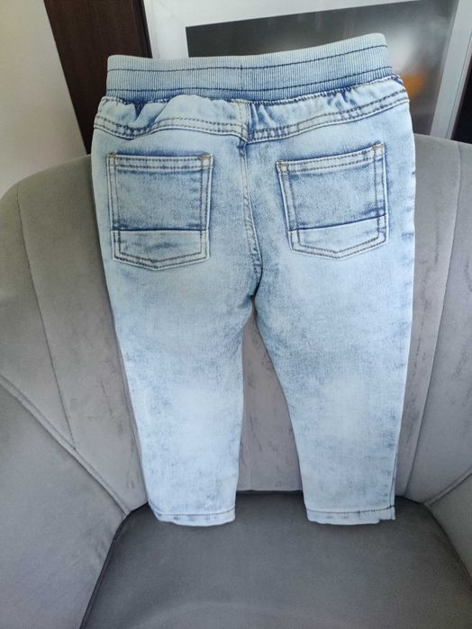 Дънки за момиченце 12-18 месеца