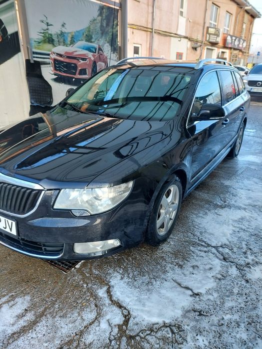 Vând skoda superb