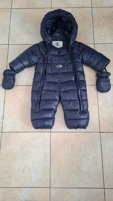 Детские вещи в хорошим состоянии.