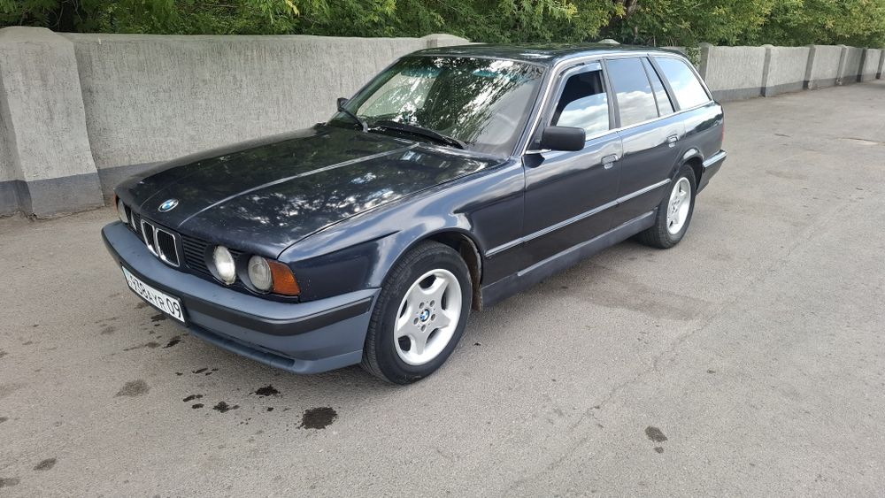 Продаю 520  BMW E34