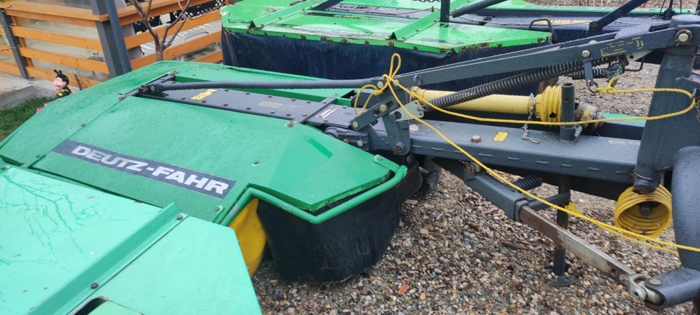 vand si dezmembrez cositoare  deutz fahr km 22 24 25