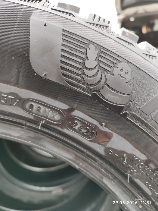 Продам Мишлен 225/65 R17 зимняя
