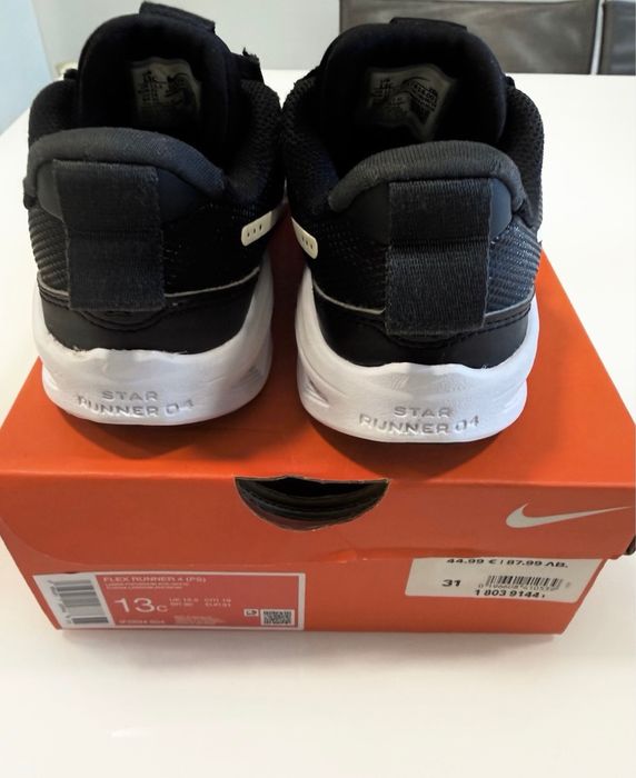 Детски маратонки Nike Flex Runner