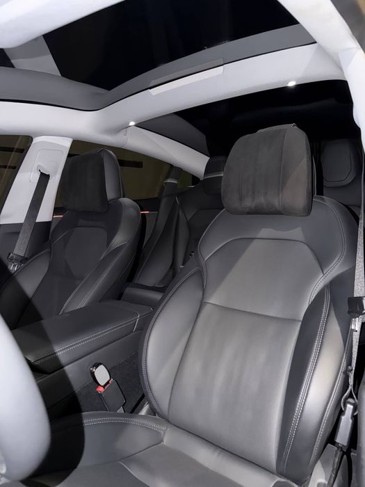 Tesla model 3 highland