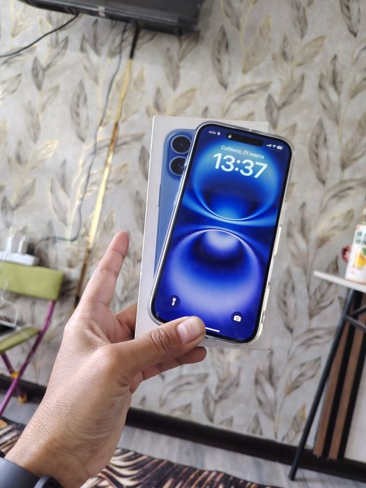 продаётся телефон