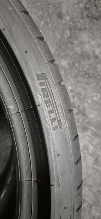 245 35 20 Pirelli Pzero runflat