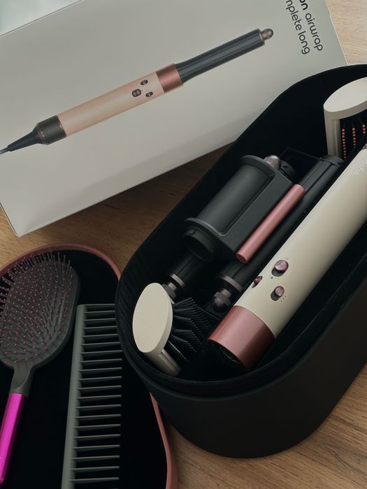 Продаю Dyson в отличном состоянии