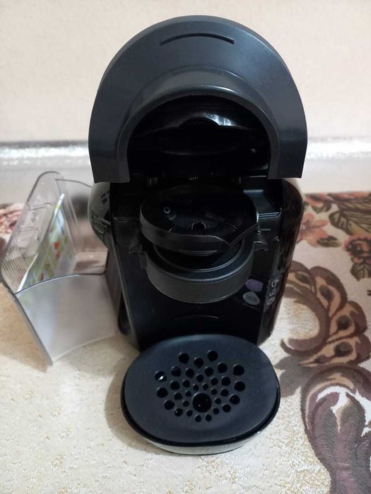 Продам кофе машинку.
