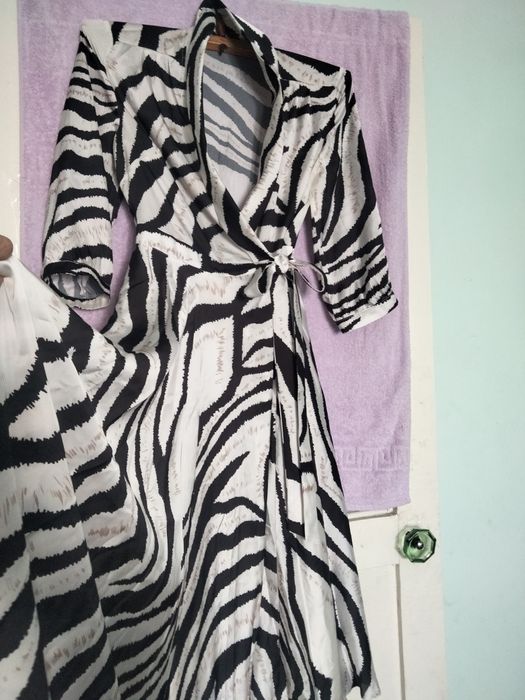 Продам платье размер 46-48