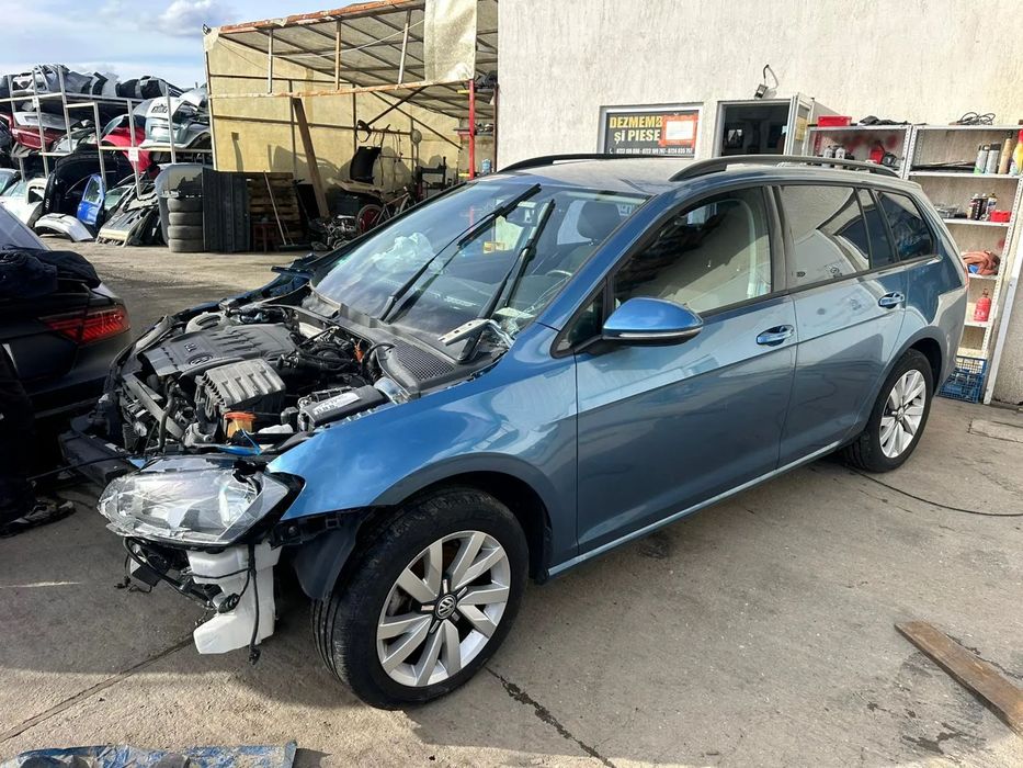 Dezmembrari Golf 7 1.6 tdi CLH