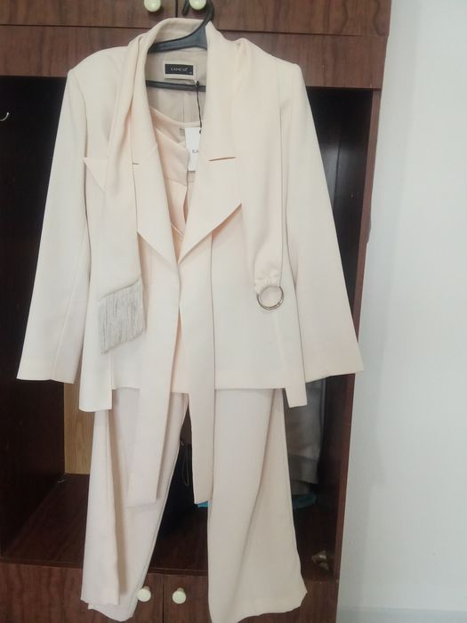 Женские платье вечерный