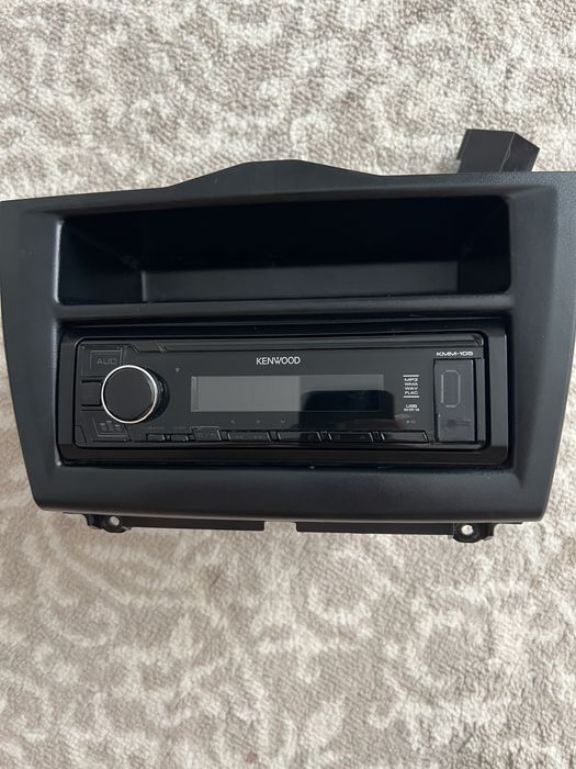 Kenwood KMM-105