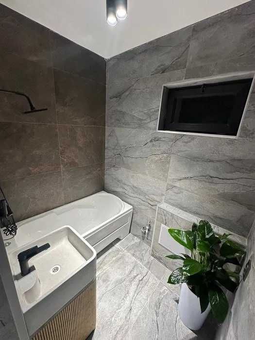 Мирзо Улугбек Ц1 Садыка Азимова 2Комнатная квартира
