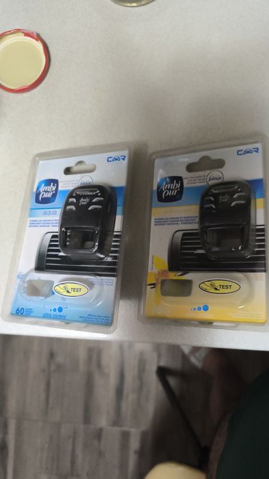 Ambipur Car (odorizant auto) foarte puternic și persistent