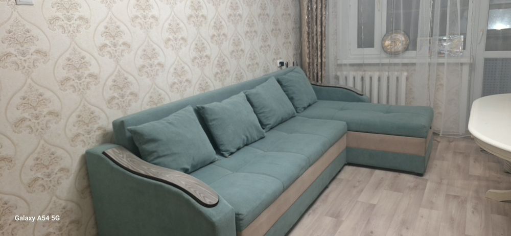 Продается диван хорошем состоянии