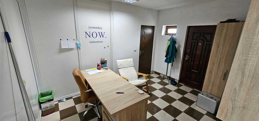 Închiriez spațiu comercial/medical - 120 mp - Abrud, str Detunata - 500€/lună