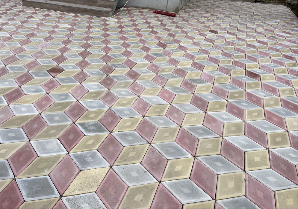 Pavaj borduri pavele pentru gradina si piscina. Montaj pavaj