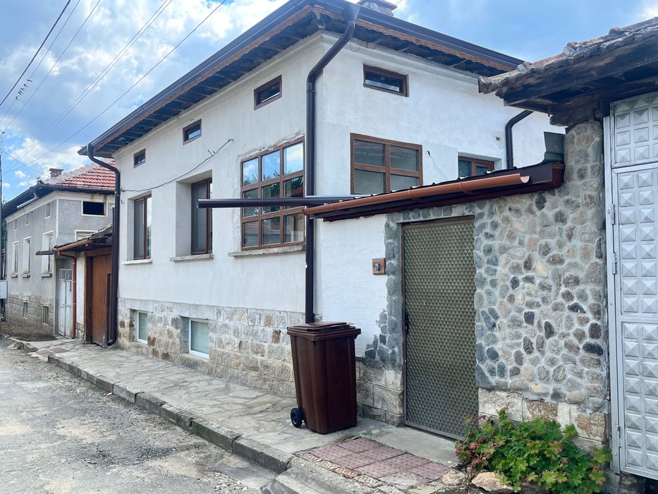 Продава се Къща в с. Александрово, Област Стара Загора - 90 кв.м за 817 €/кв.м - Снимка #1