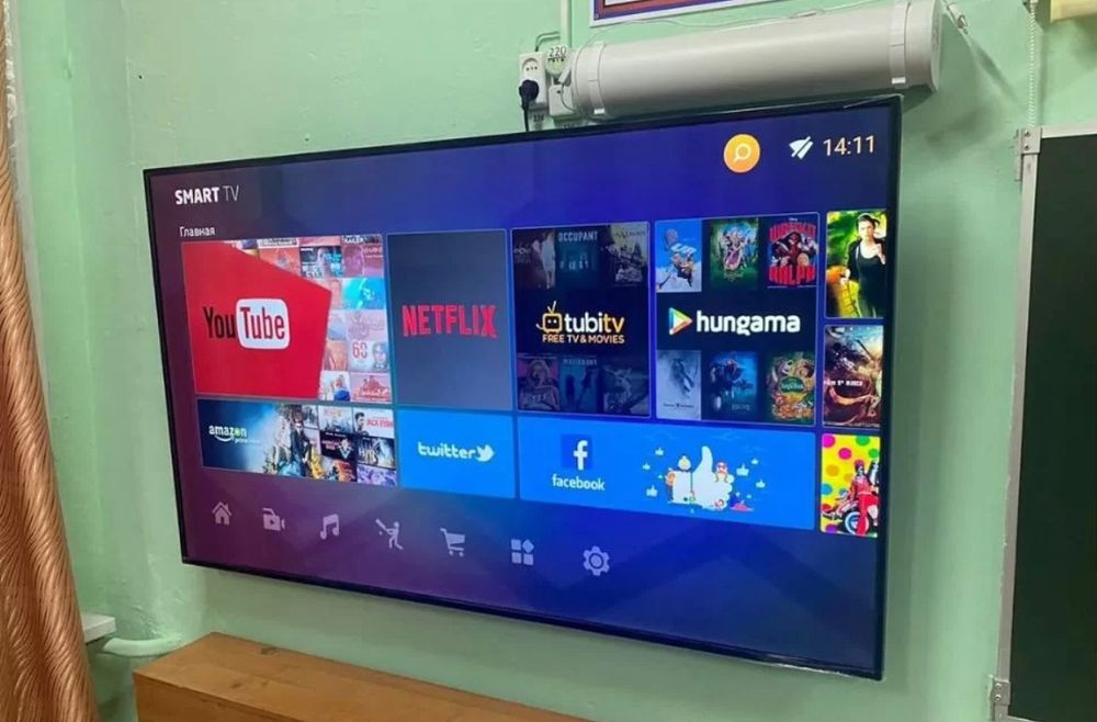 ARG 70 дюймов (178 см) smart tv телевизор